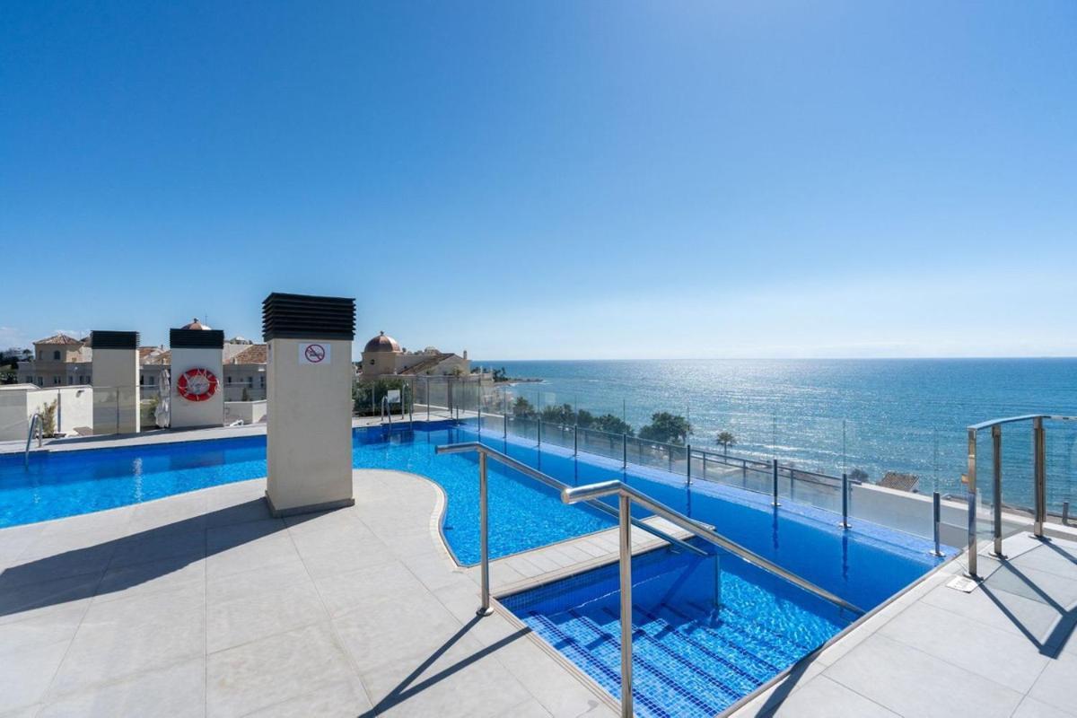 Hello Cosmo Lägenhet Estepona Exteriör bild